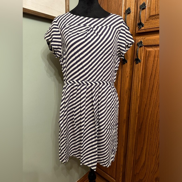 J. Crew Dresses & Skirts - J. Crew Women’s Dress Size 6